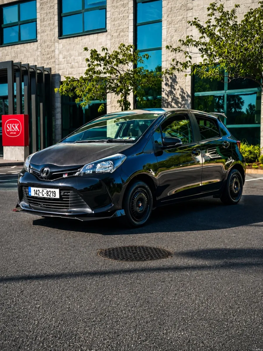142 Toyota Vitz/Yaris Auto | GR INSPIRED | 61,000 - Image 3