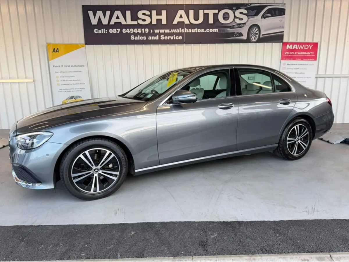 Mercedes-Benz E-Class D E220 4DR AUTO - Image 2