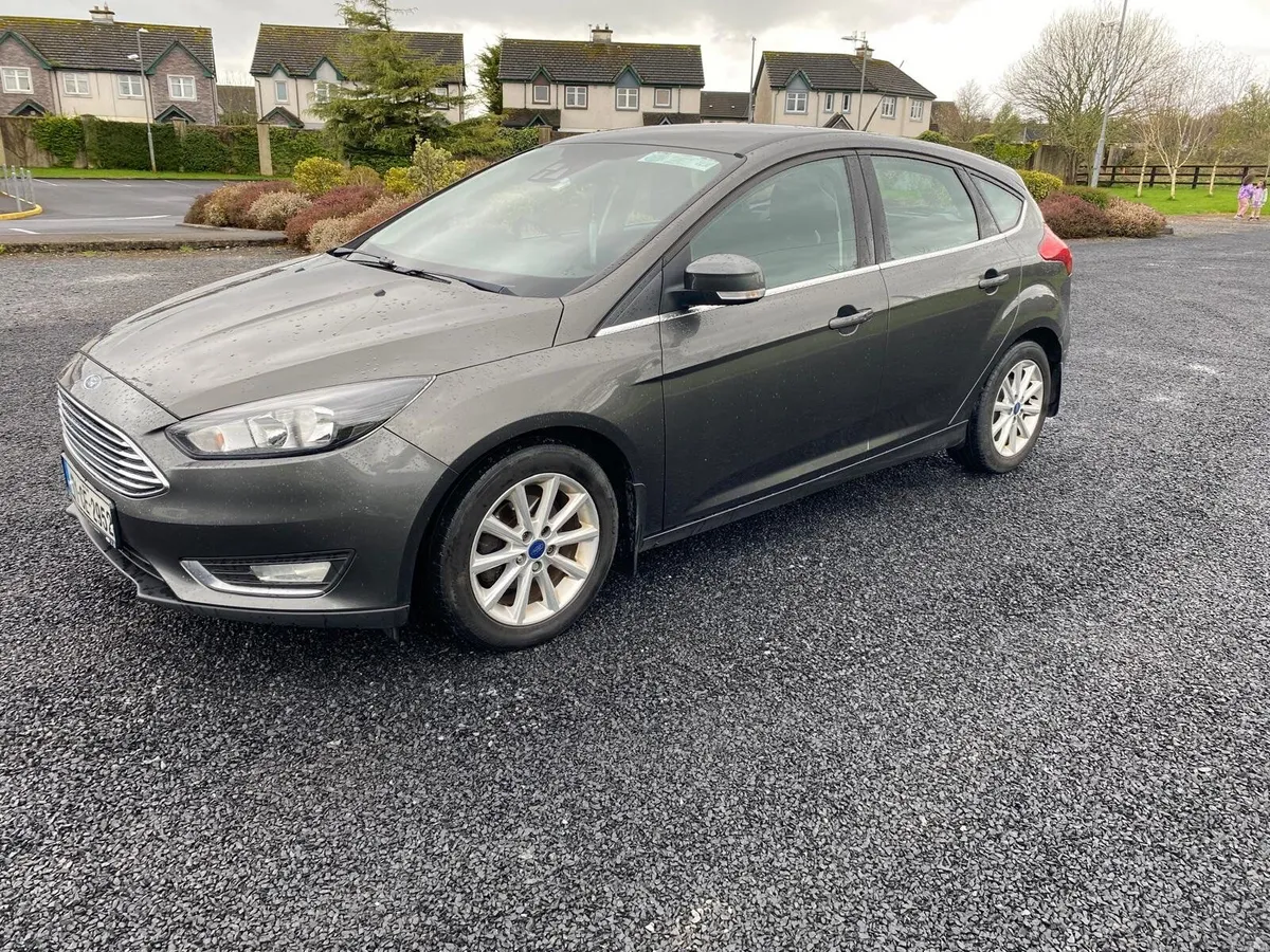 Ford Focus 2017 - Image 1