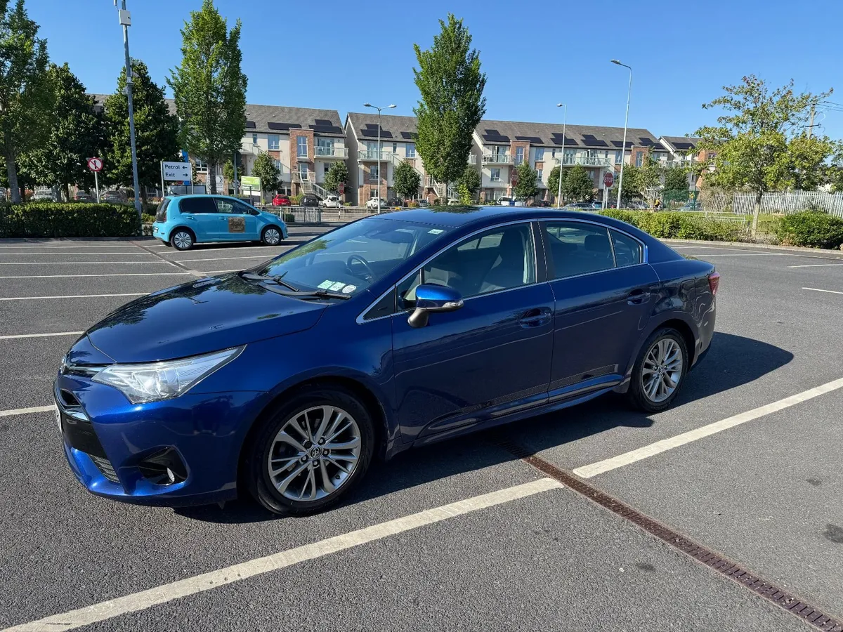 2015 Toyota Avensis 1.6 D4D Business Edition - Image 2