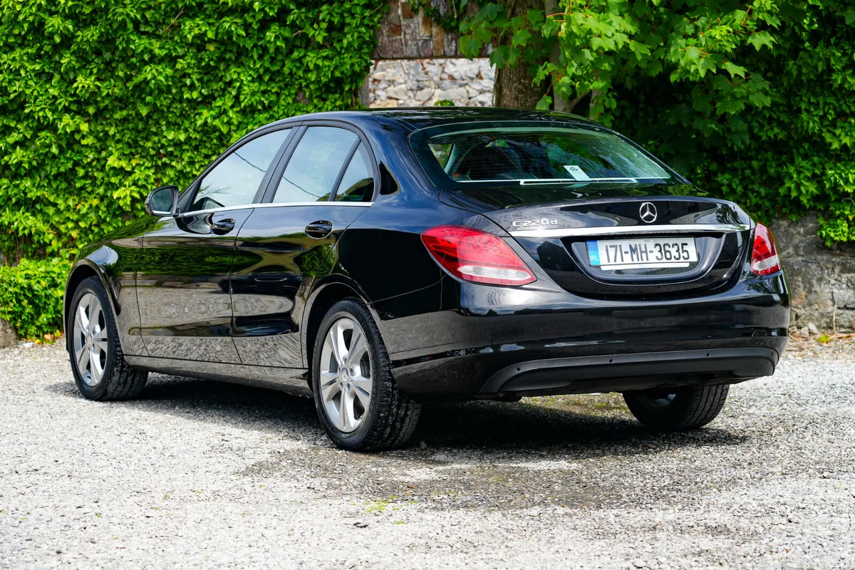 2017 Mercedes-Benz C-Class Diesel Automatic - Image 3