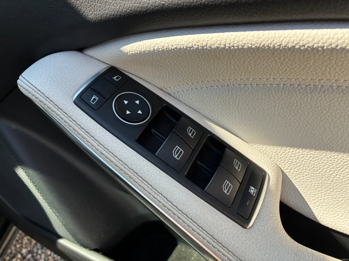 Mercedes-Benz A180 / Finance Available - Image 6
