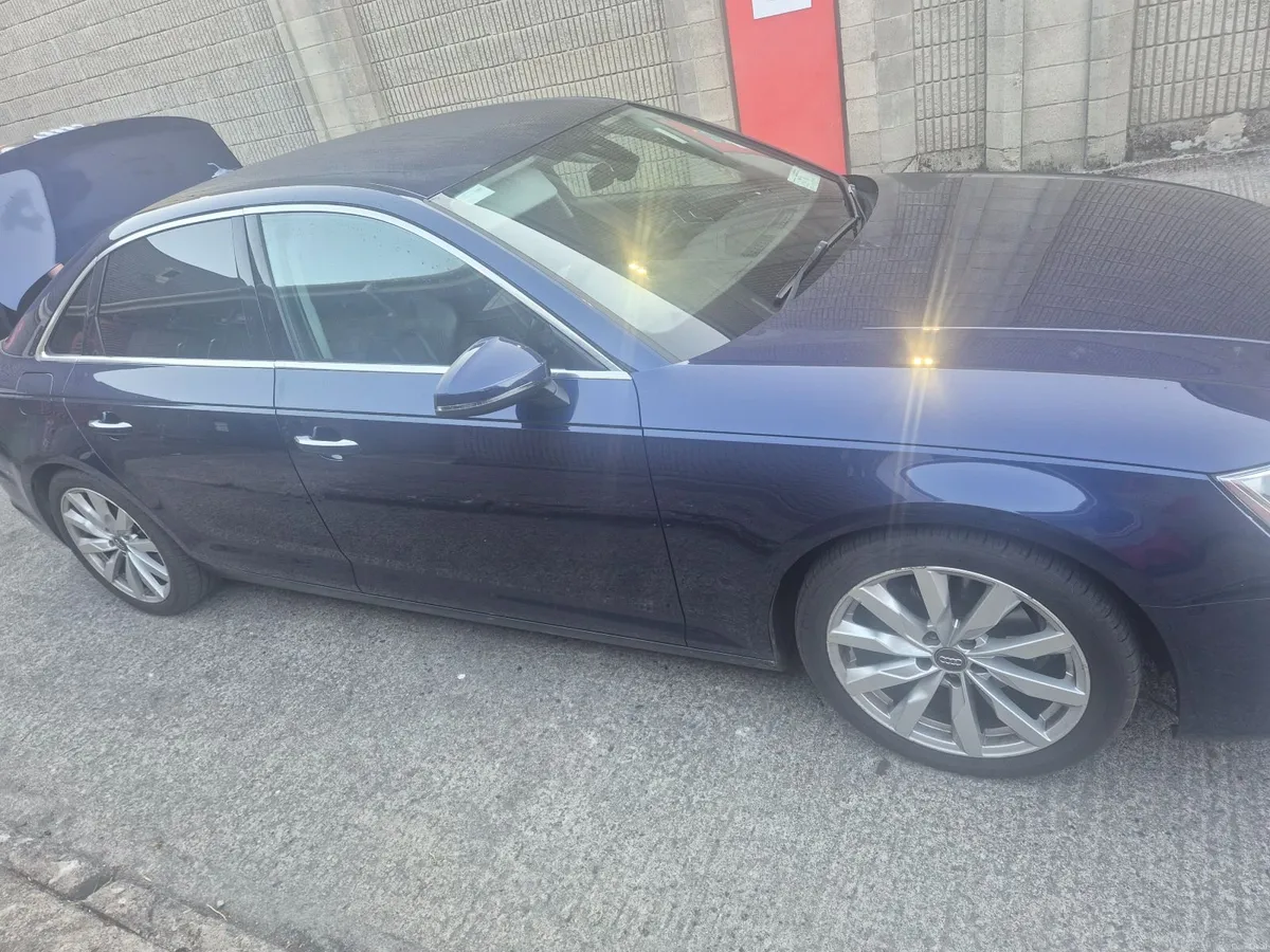 Audi A4 2019 - Image 3