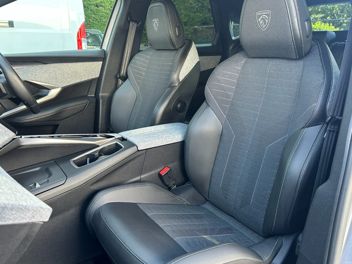 Peugeot 3008 1.2 MHEV 145bhp eDCS6 GT - Image 6