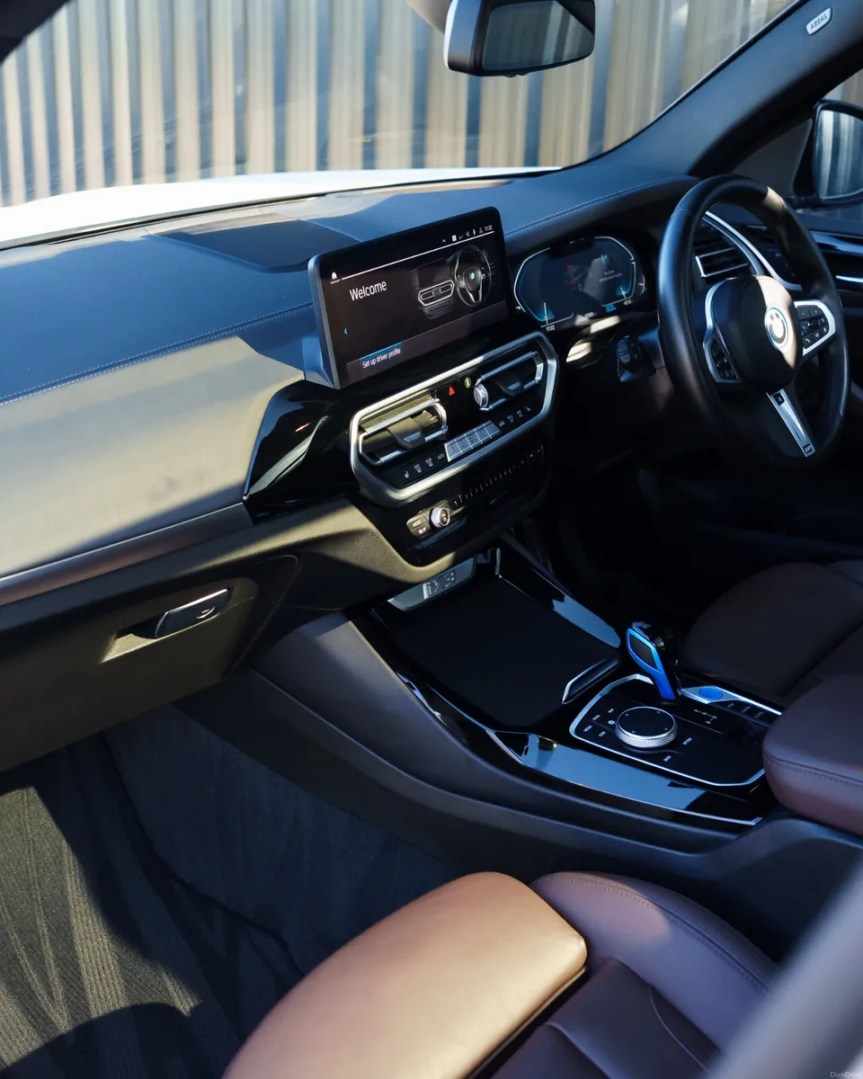 BMW iX3 M Sport Pro 64k Km - Image 4
