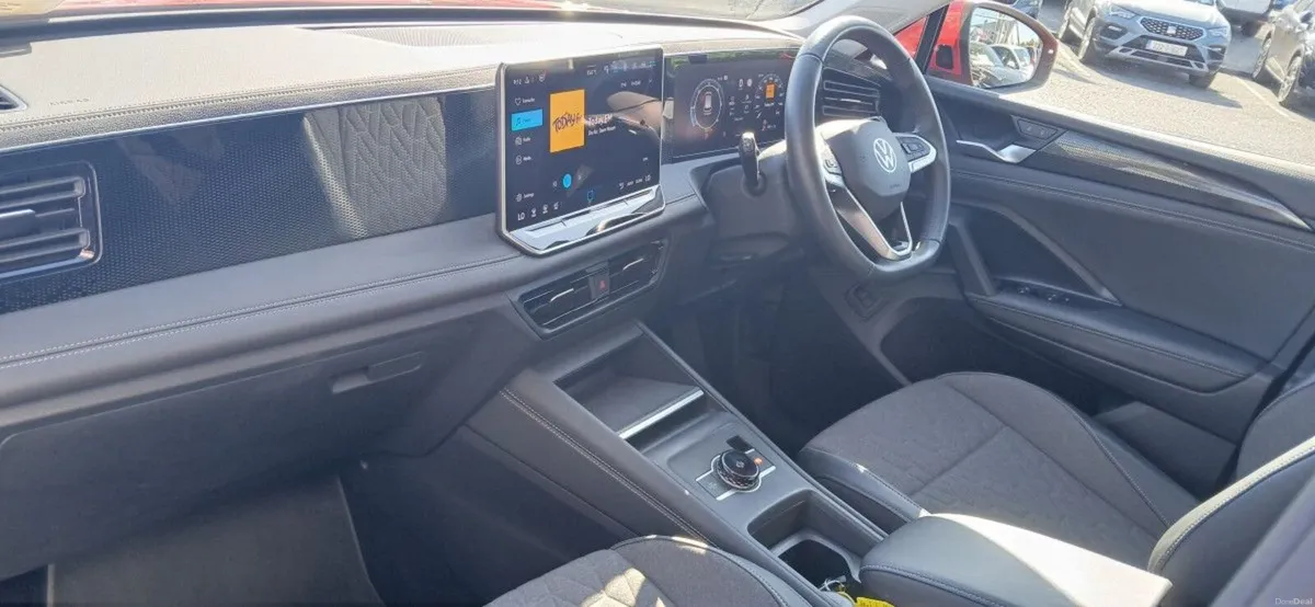 Volkswagen Tiguan Launch Edition 2.0 TDI 150HP **A - Image 3