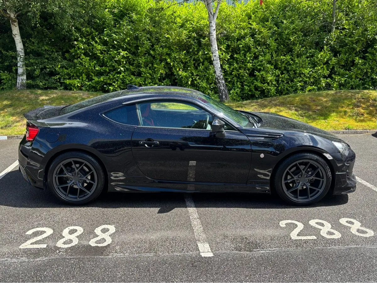 2017 Toyota GT86 Manual – Modellista kit - Image 4