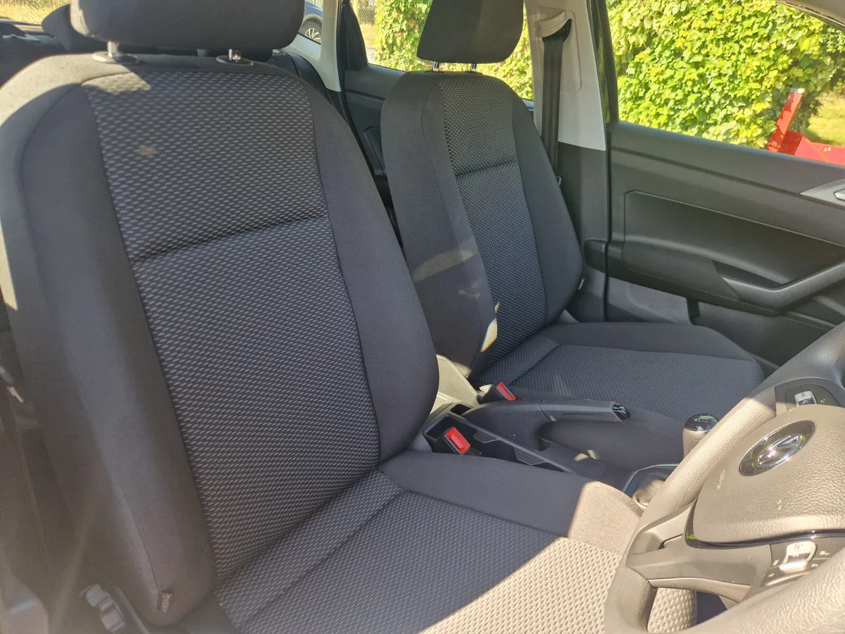 Volkswagen Polo Trendline 2021 - Image 6
