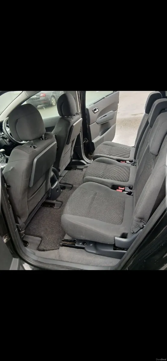 Peugeot 5008 2015 - Image 3