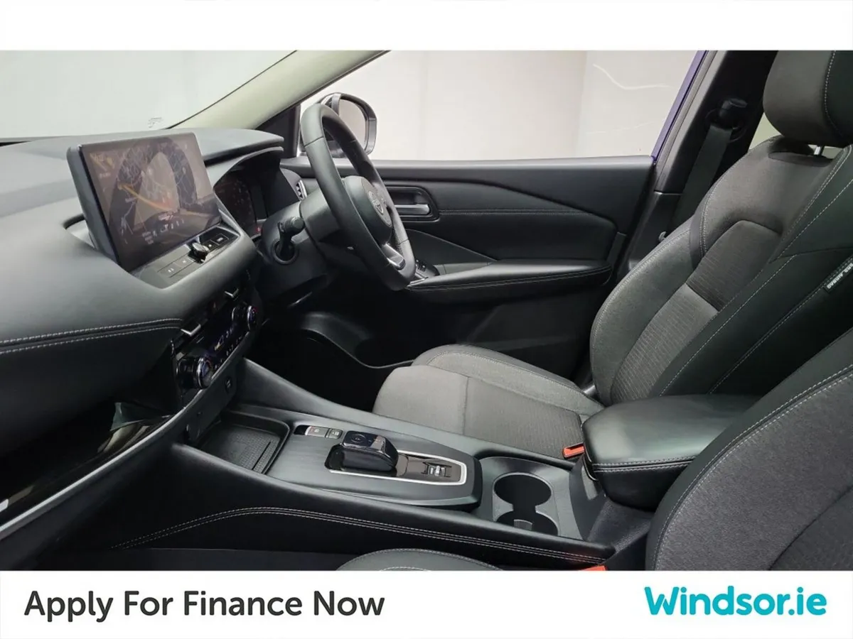 Nissan Qashqai ePOWER SV PREMIUM *3K Scrappage* - Image 4
