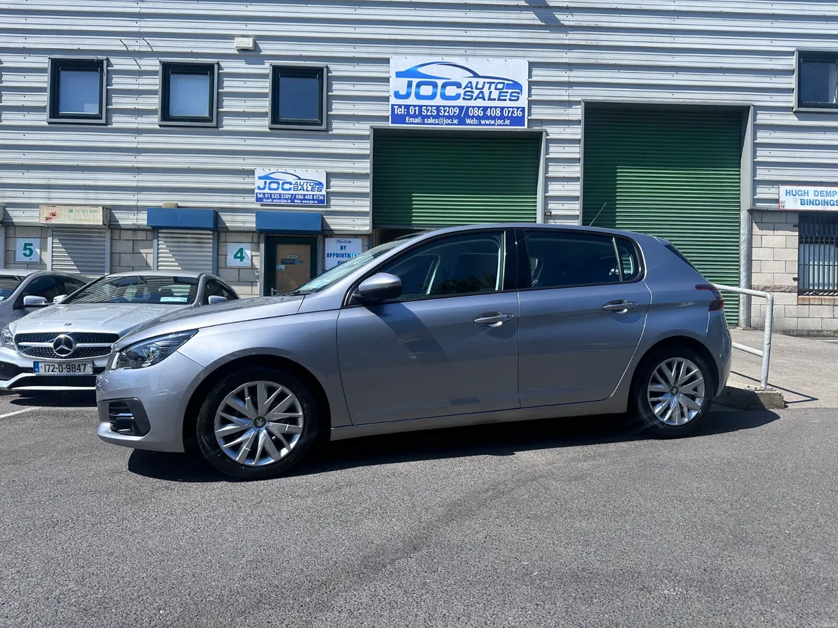 Peugeot 308 1.2 Access, 2020 - Image 1