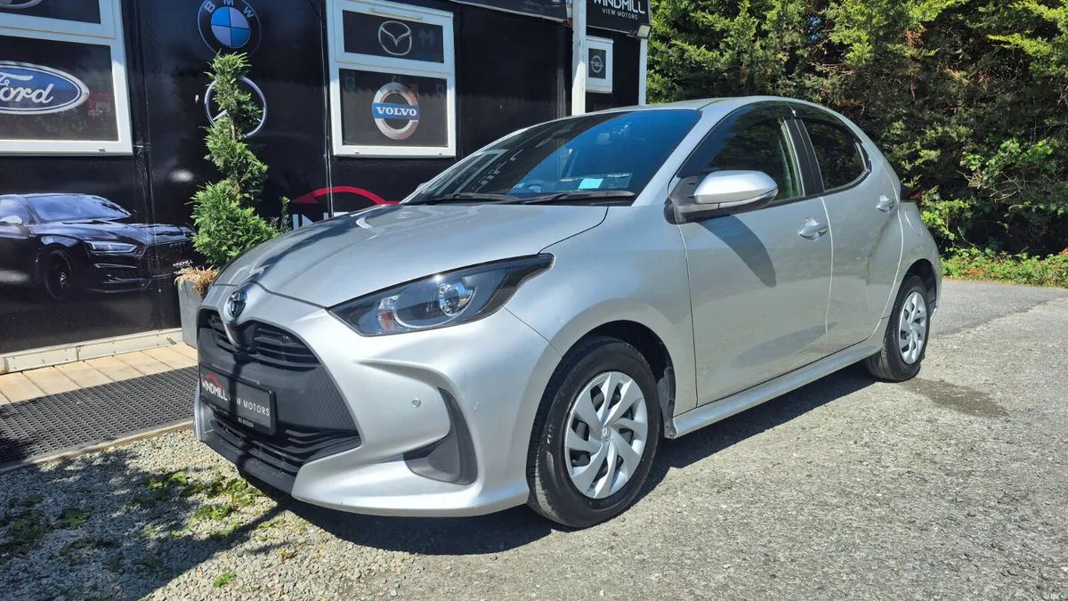 Toyota Yaris 1.0 Automatic - Image 4