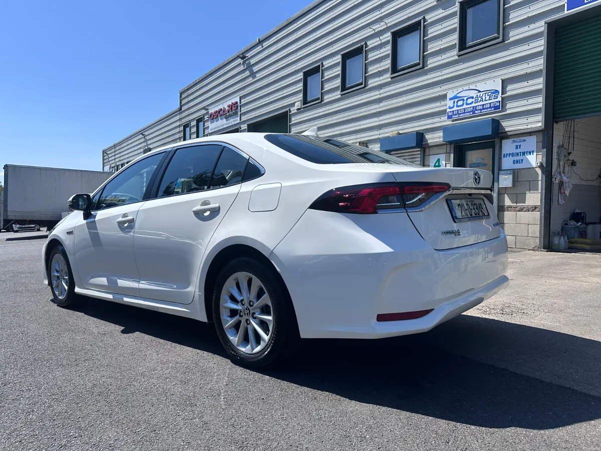 Toyota Corolla 1.8 Hybrid Luna, 2021 - Image 6