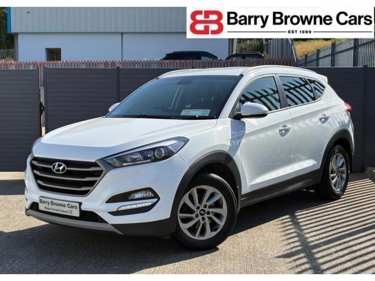 Hyundai Tucson EXECUTIVE 1.7 5DR - Image 1