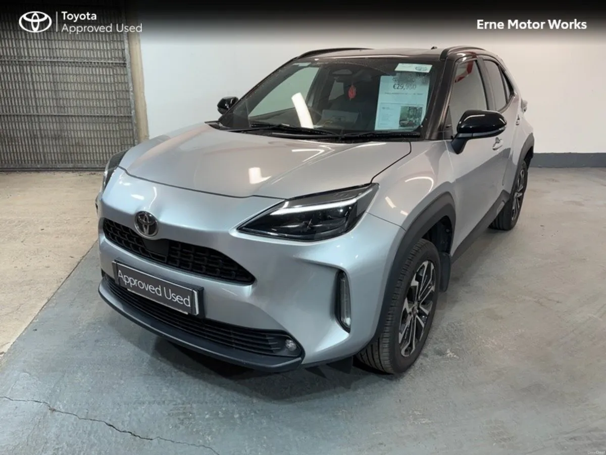 Toyota Yaris Cross YARIS CROSS LUNA SPORT BI - Image 1