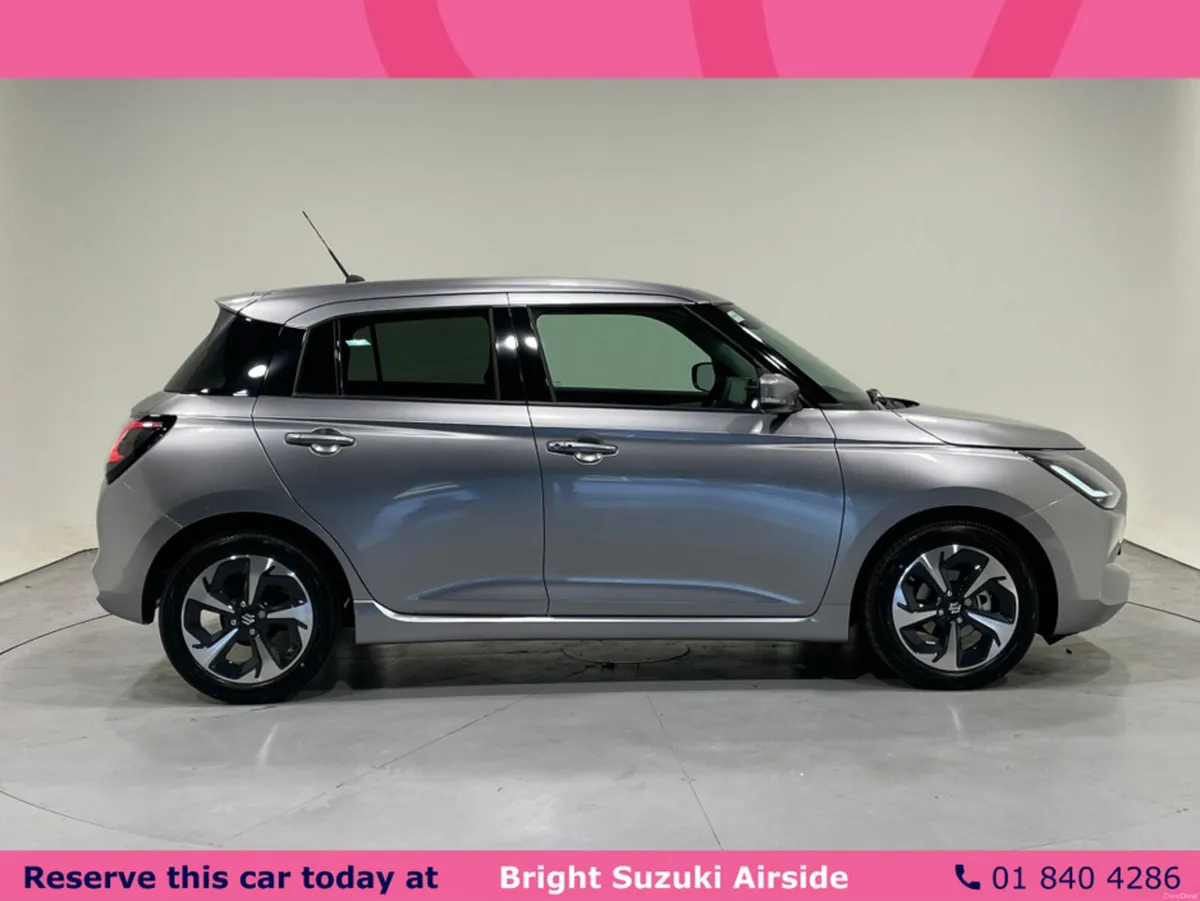 Suzuki Swift HERE IN STOCK Ultra 1.2 manual Hybrid - Image 5