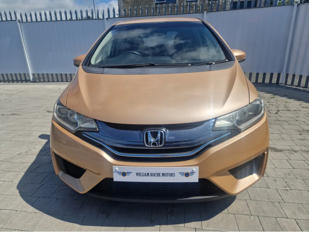 Honda Fit 1.5  PETROL HYBRID - Image 2