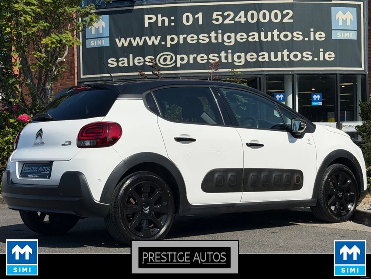 Citroen C3 1.2 PETROL AUTO - Image 4