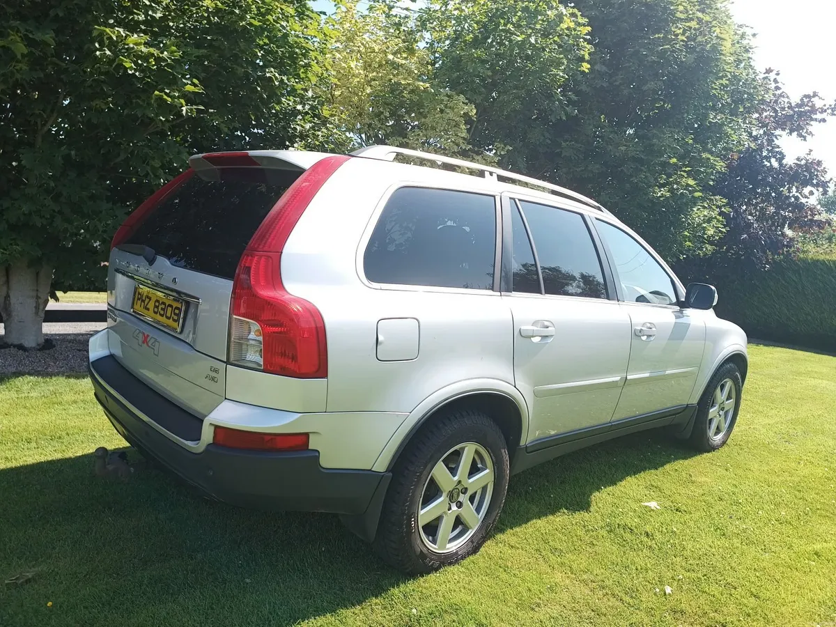 Volvo XC90 2010 - Image 3