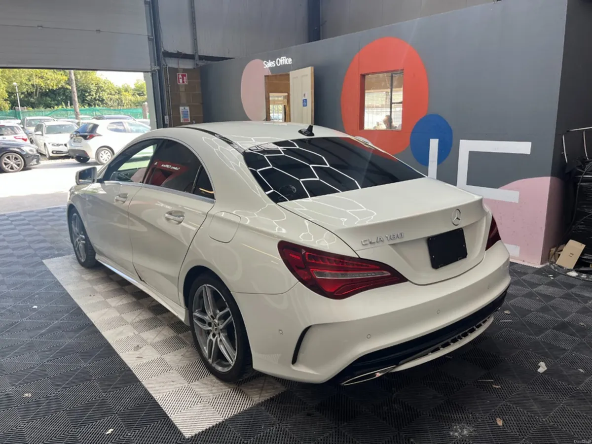 Mercedes-Benz CLA 2017 MERCEDES-BENZ CLA180 1.6 AU - Image 4