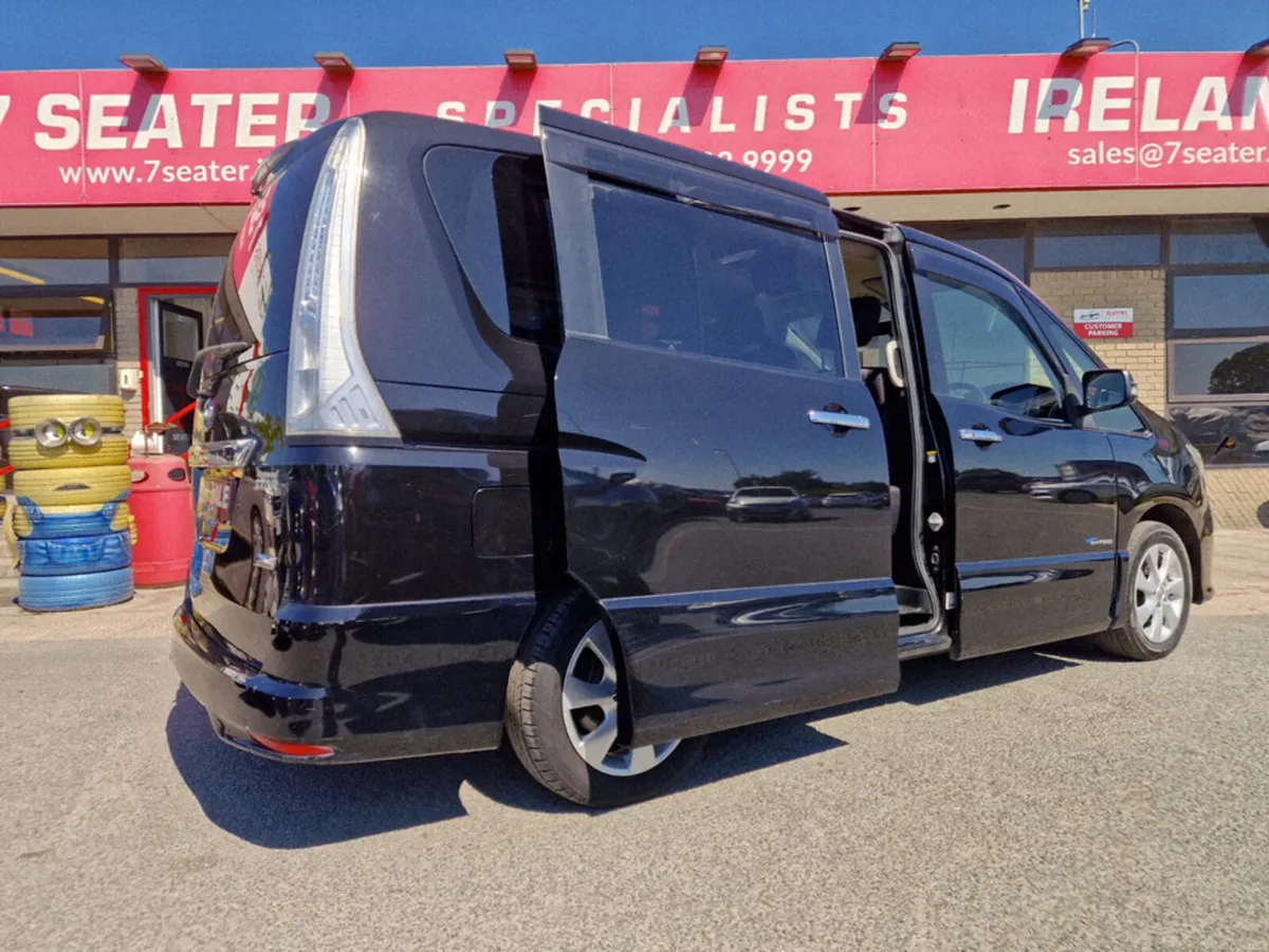 Nissan Serena 2.0 PETROL HYBRID AUTOMATIC LOW MILE - Image 3