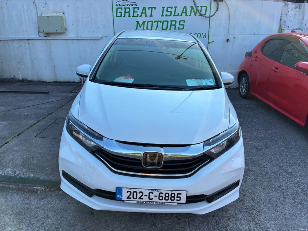 Honda Shuttle 1.5i Petrol Hybrid Automatic - Image 5