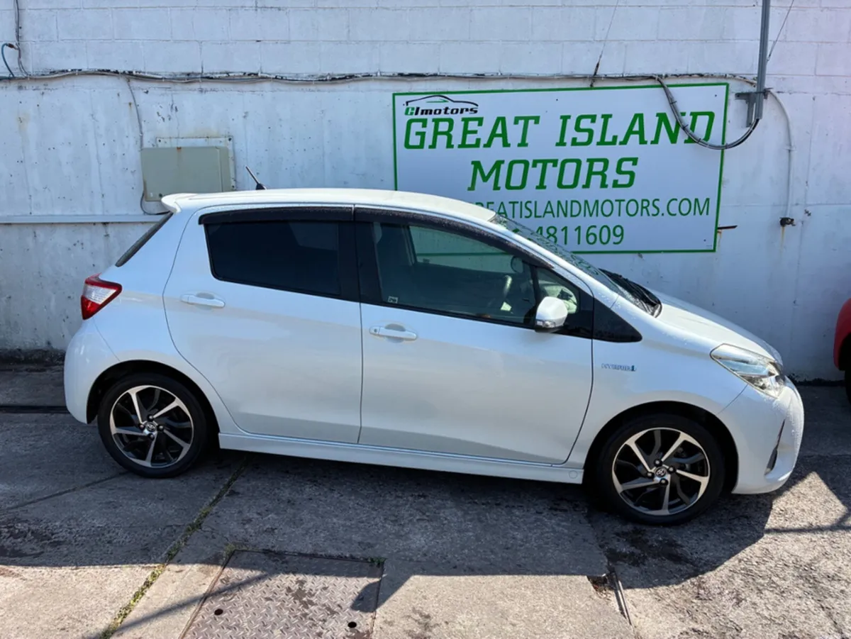 Toyota Vitz 1.5i Petrol Hybrid Automatic U SPORTY - Image 6