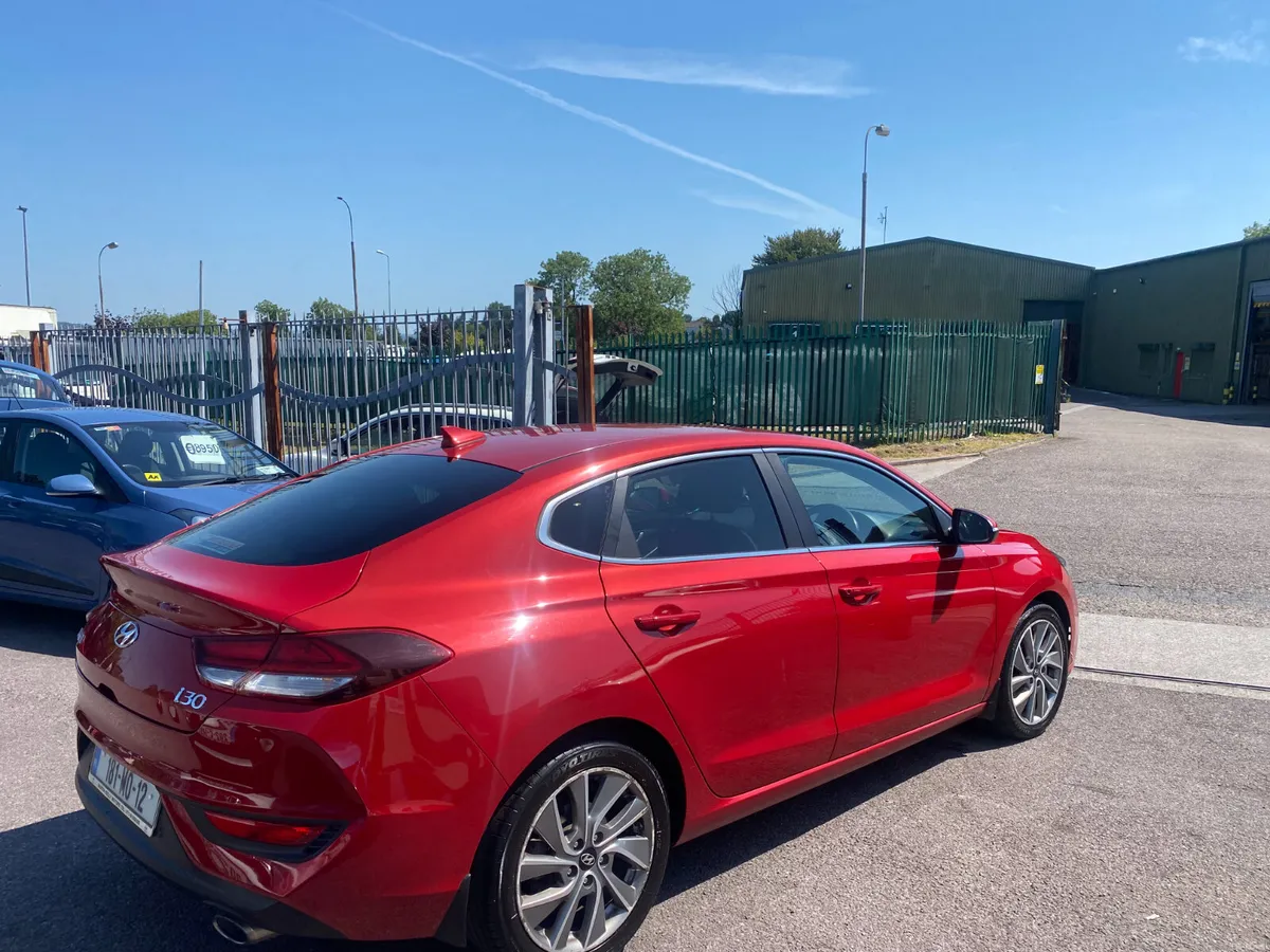 Hyundai i30 2018 LOW MILAGE CAR - Image 4