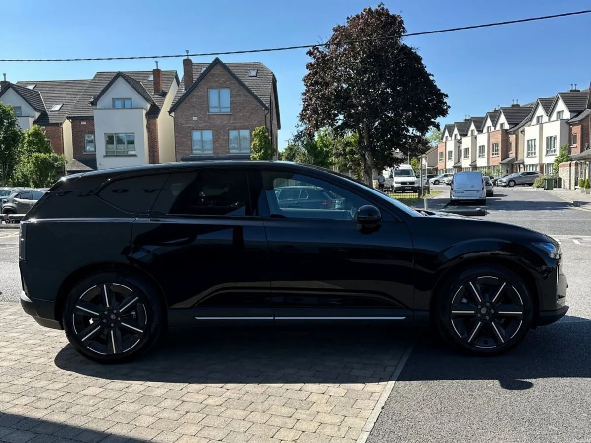 Volvo EX60 All New EX60 P10 AWD Ultra--Range up to - Image 5