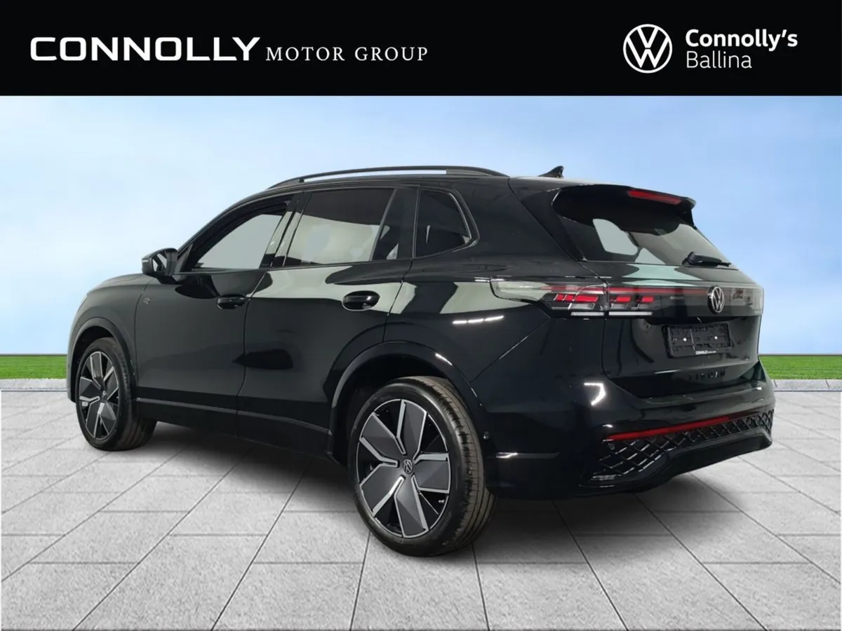 Volkswagen Tiguan 2.0 TDI R Line 75 Black Pack *In - Image 4