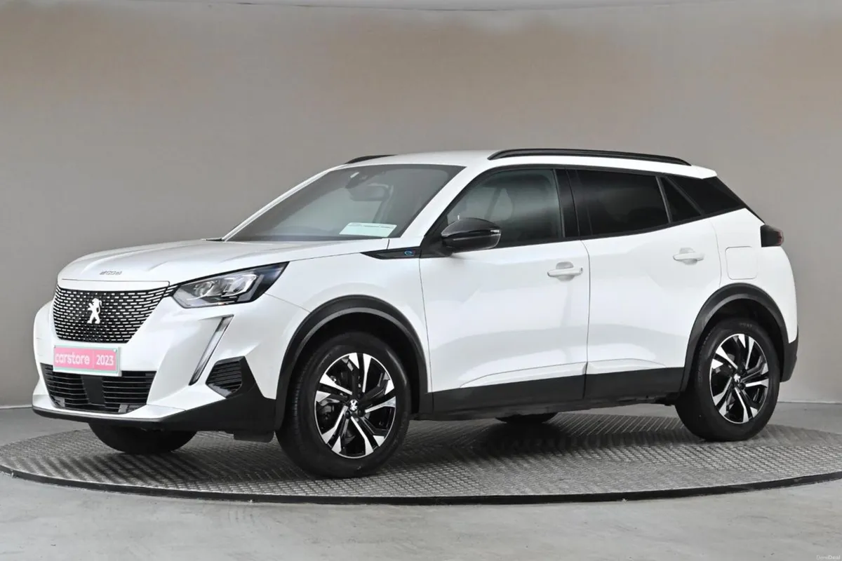 Peugeot 2008 EV ALLURE 136BHP 50KWH - Image 4