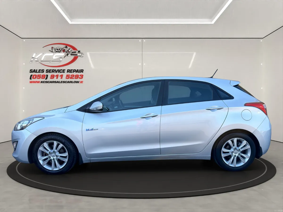 2013 Hyundai i30 - Diesel - Top Spec - New NCT - Image 2