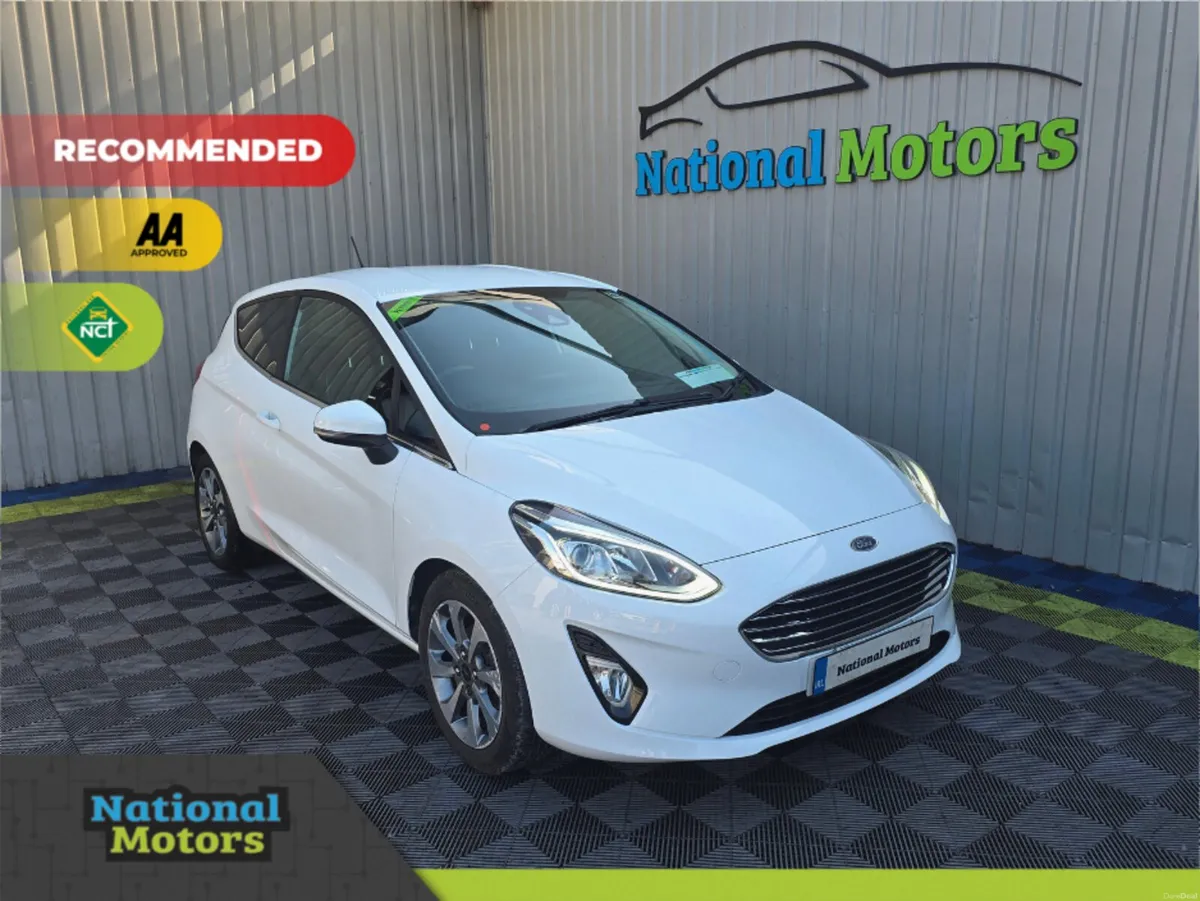 2017 Ford Fiesta 1.0 Petrol - Image 1