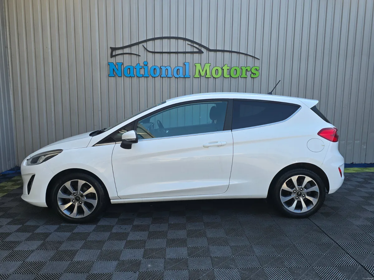 2017 Ford Fiesta 1.0 Petrol - Image 6