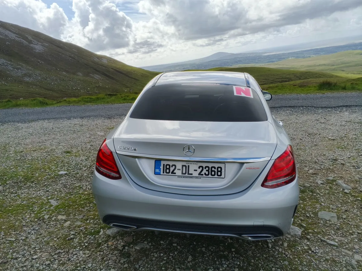 Mercedes-Benz C-Class 2018 - Image 3