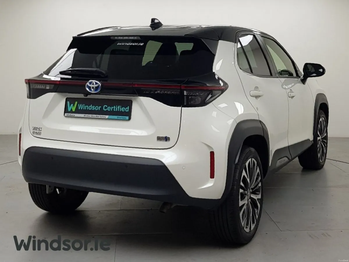 Toyota Yaris Cross Z  Hybrid Auto - Image 4