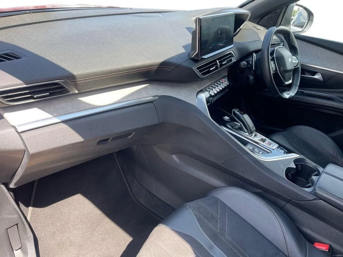 Peugeot 5008 1.2 PureTech 130bhp Auto GT - Image 4