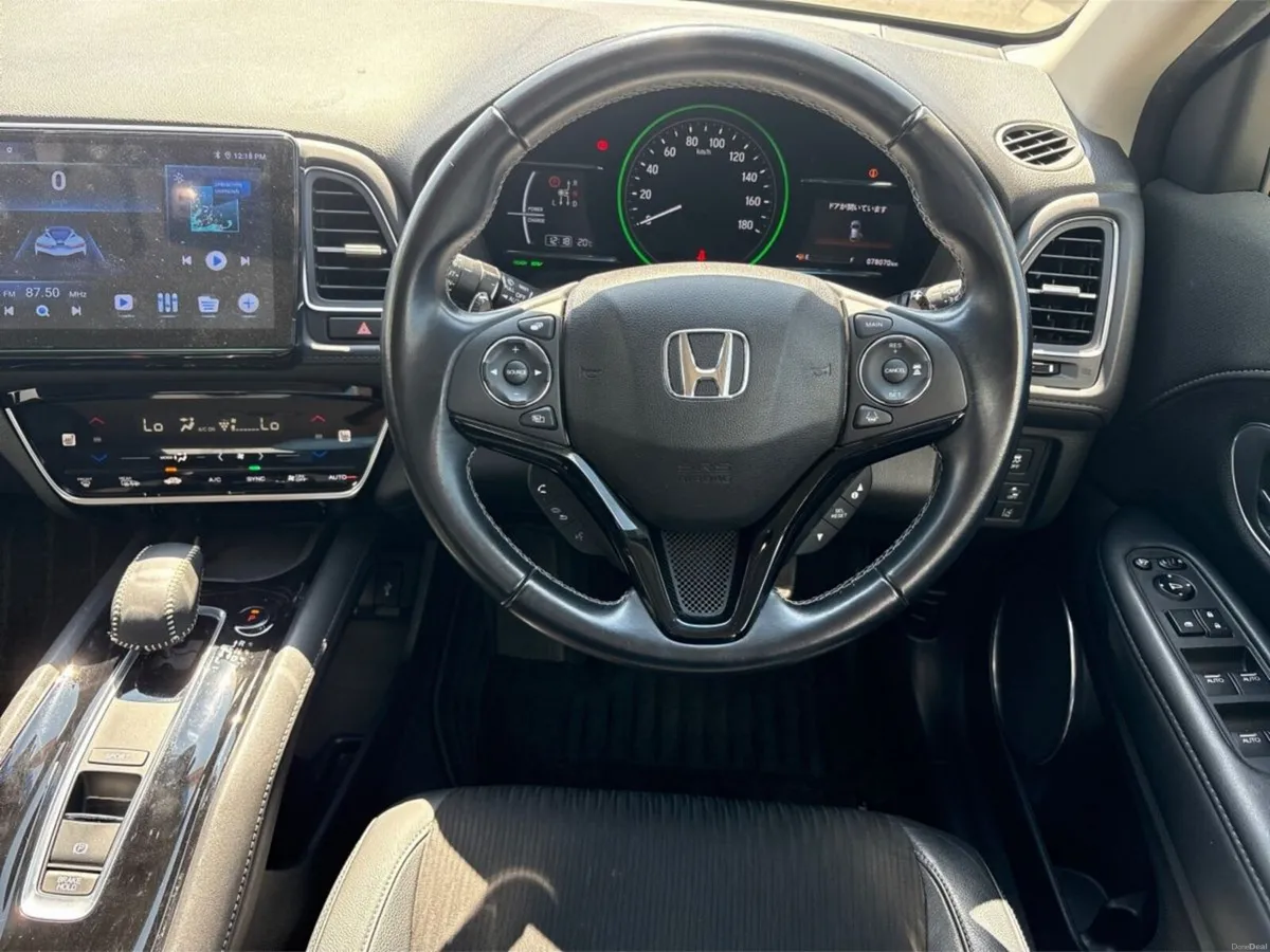 Honda Vezel Auto HYBRID  Z H Sensing (Key 31) - Image 4