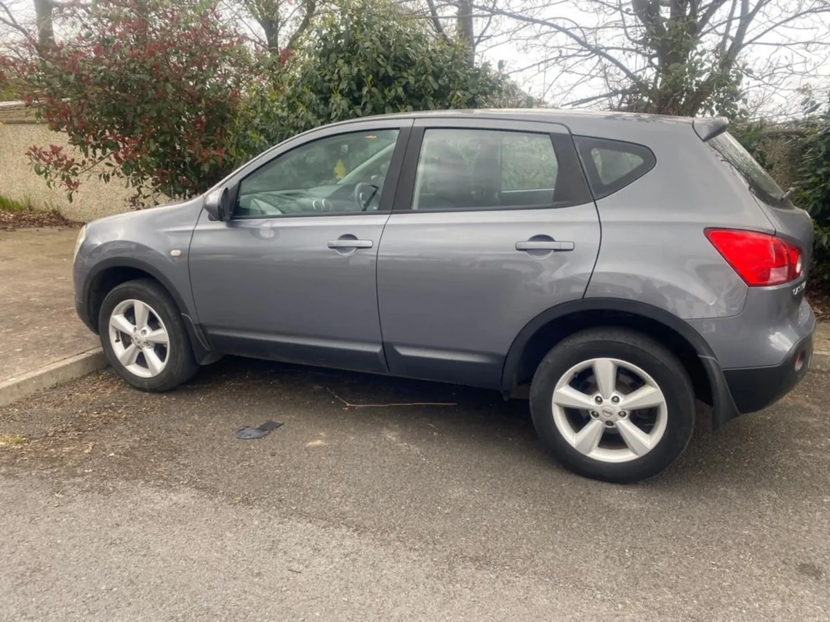 Nissan Qashqai 2007 - Image 2