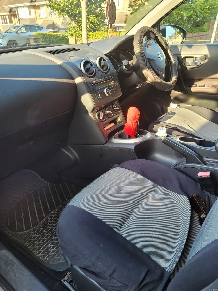 Nissan Qashqai 2011 - Image 5