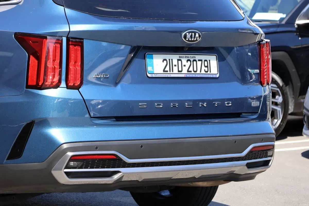 Kia Sorento 1.6 PHEV K4 4X4 7 seats - Image 4