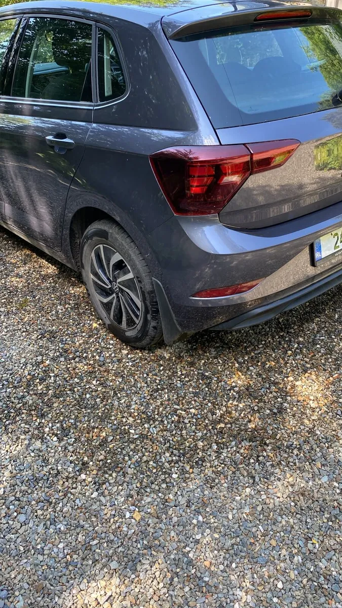 Volkswagen Polo LOW MILEAGE - Image 3