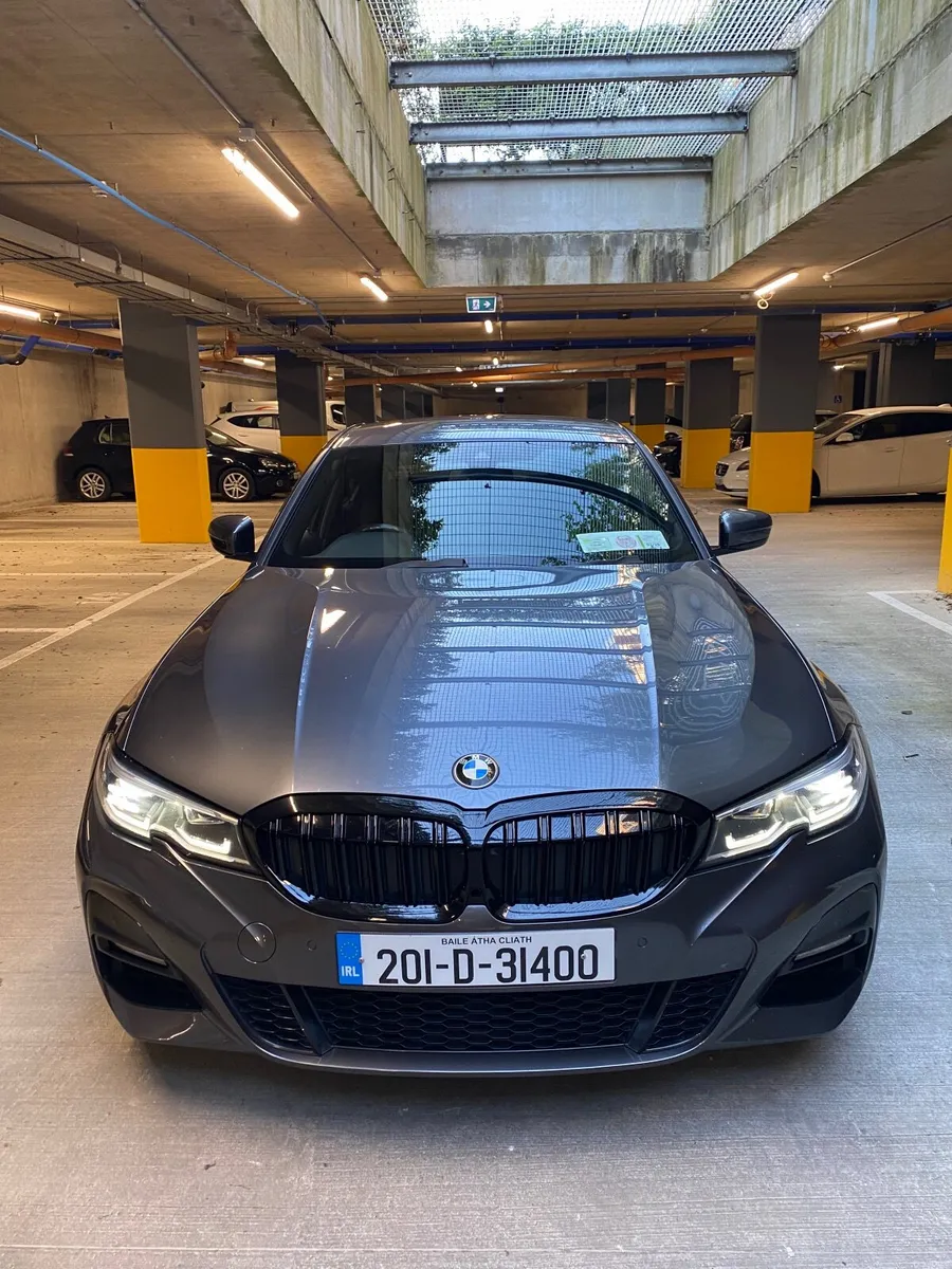 BMW 3-Series 330e 2020 M sport Pack. - Image 1