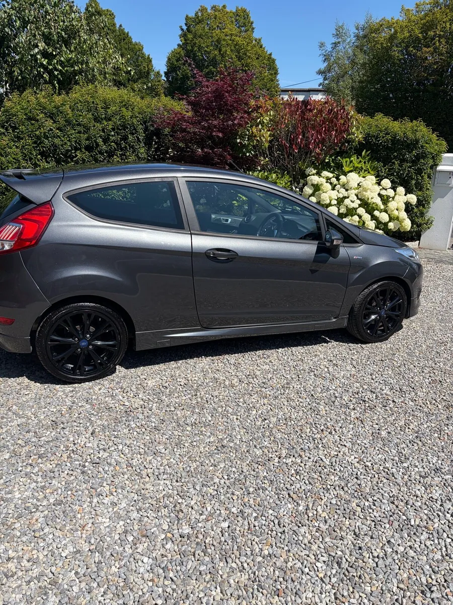 2017 Ford Fiesta ST-Line 1.0 EcoBoost 125PS - Image 6