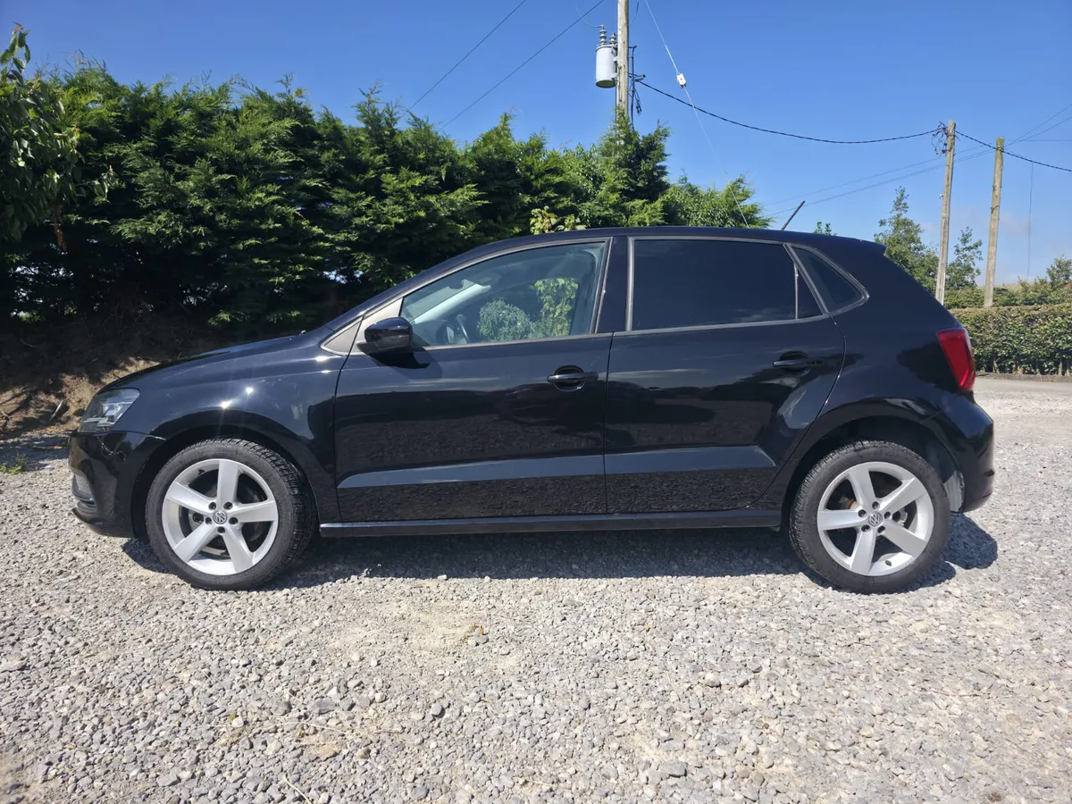 2017 Volkswagen Polo TSI Highline Meister - Image 2