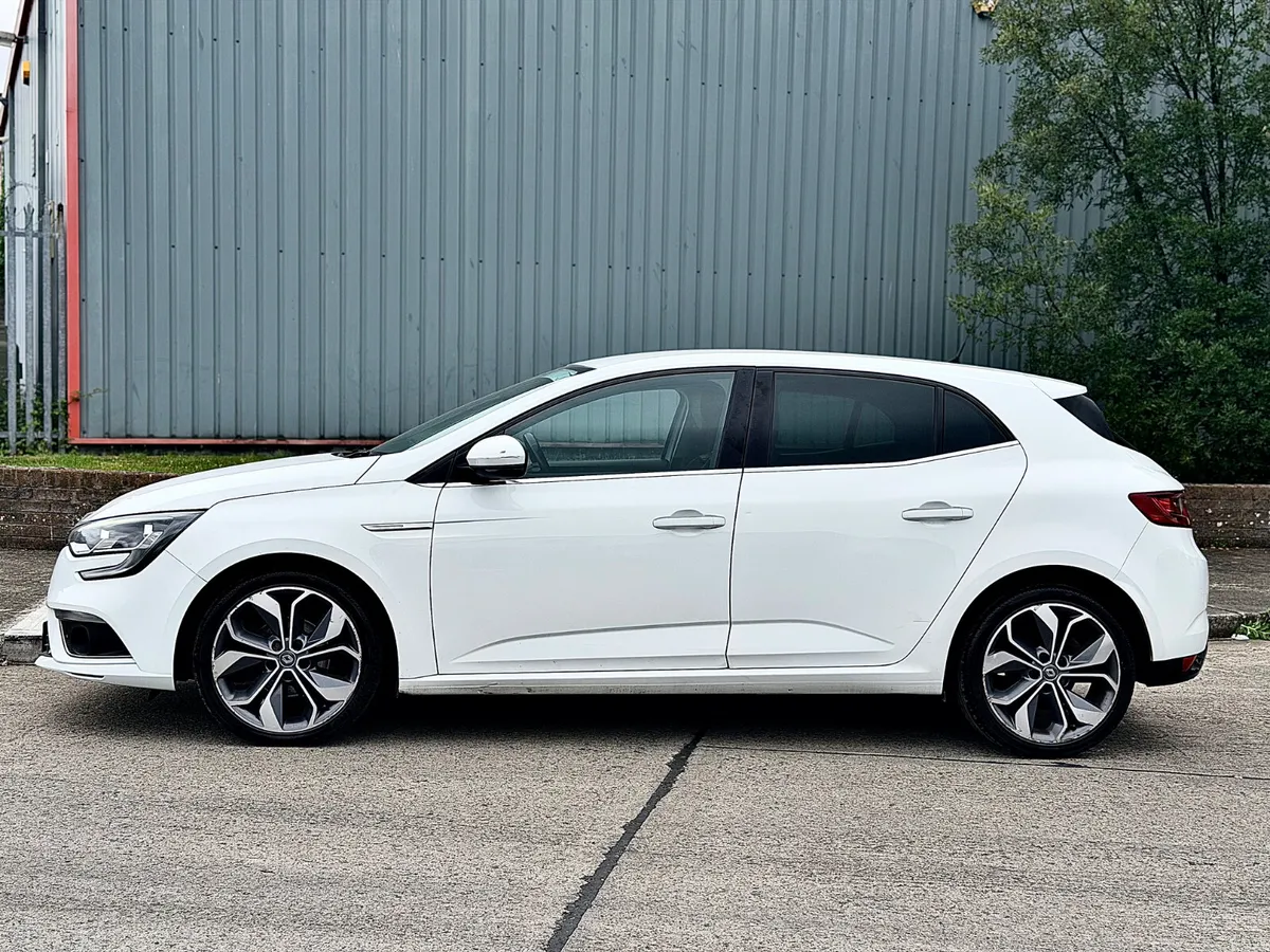 🔴 Renault Megane S High Spec 2017 - Image 3
