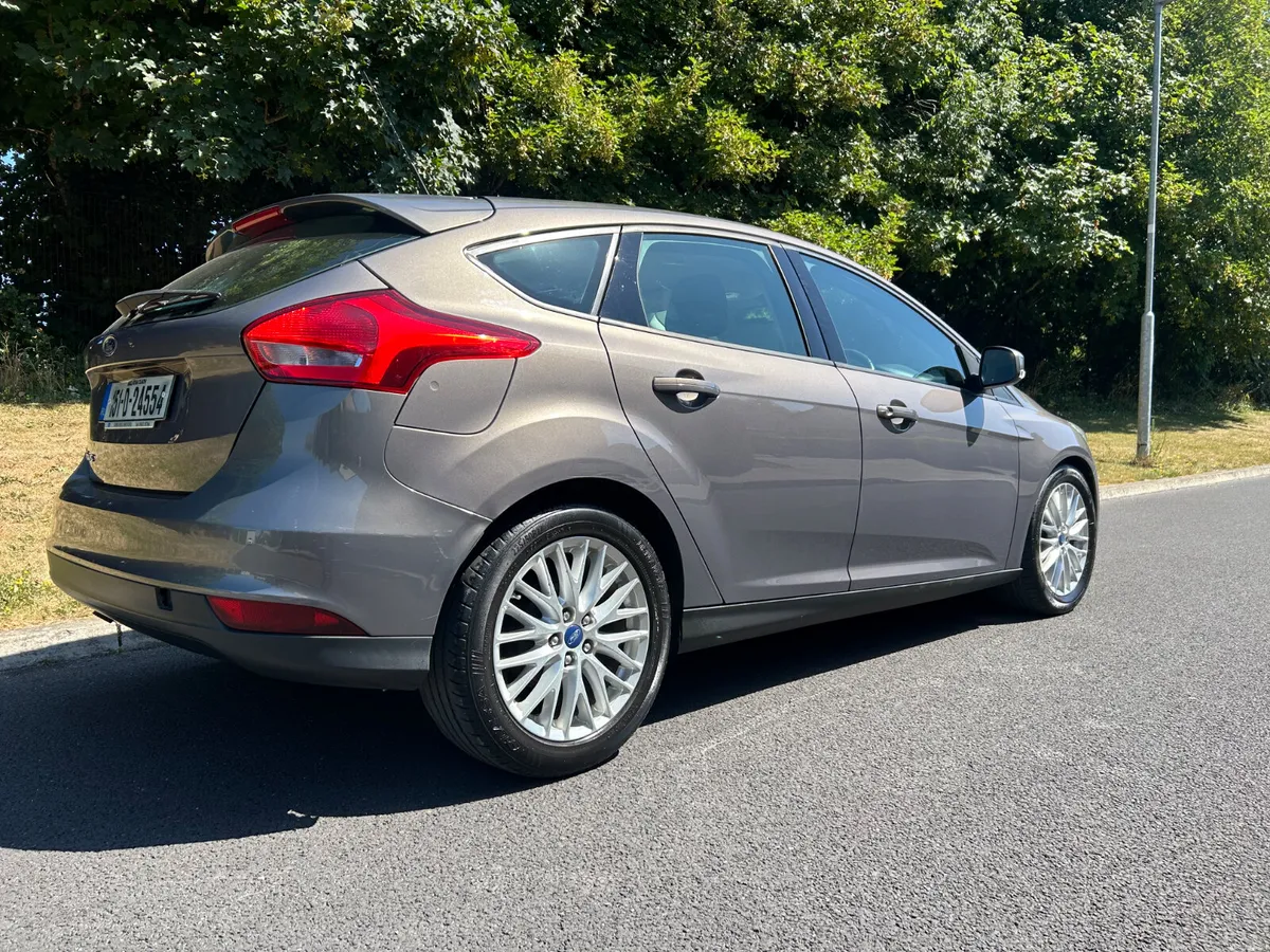 Ford Focus 2015 NCT 05/28 - Image 2