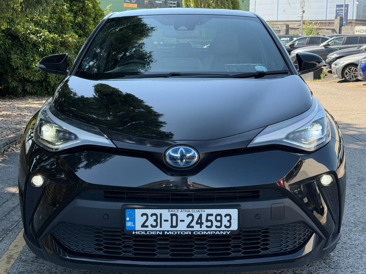 2023 Toyota C-HR..HYBRID..KEYLESS..REAR CAMERA - Image 4