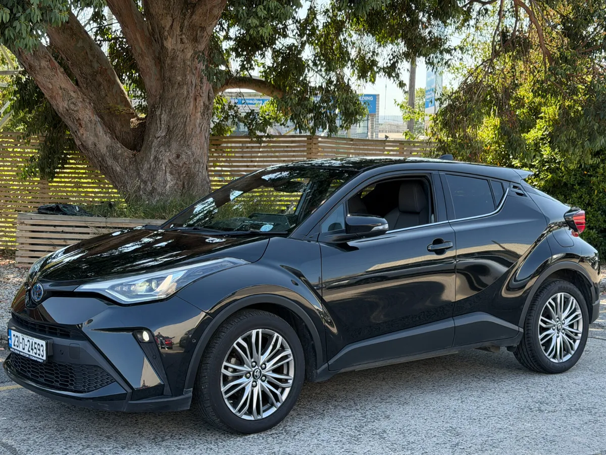 2023 Toyota C-HR..HYBRID..KEYLESS..REAR CAMERA - Image 3