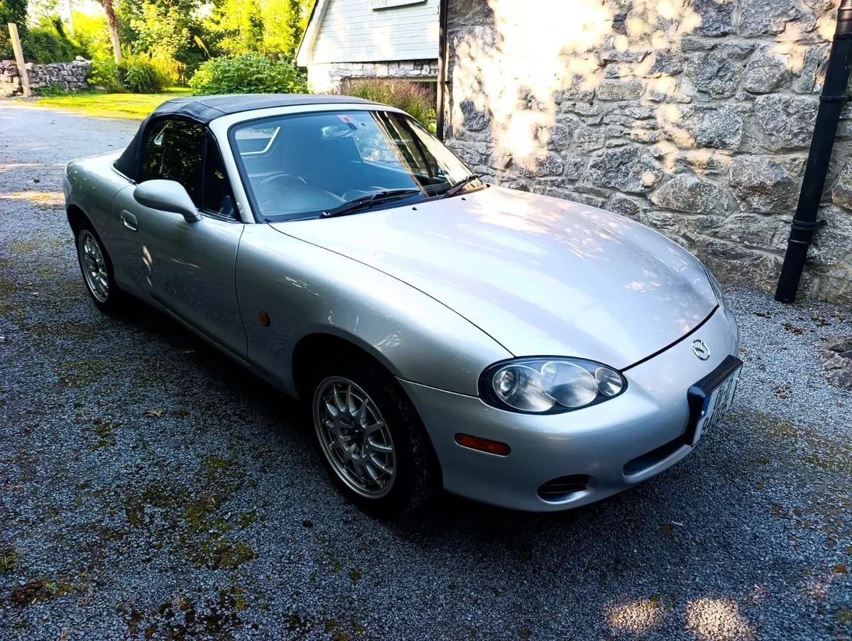 Mazda MX-5 2001 1.6 - Image 4